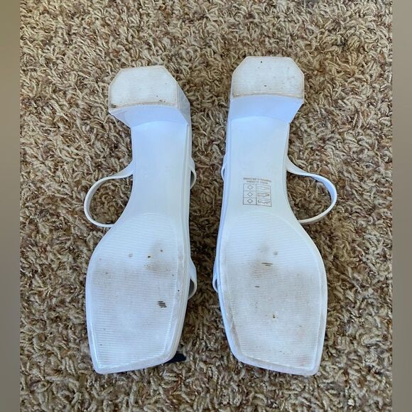 Jeffrey Campbell white heels sandals - Picture 4 of 4